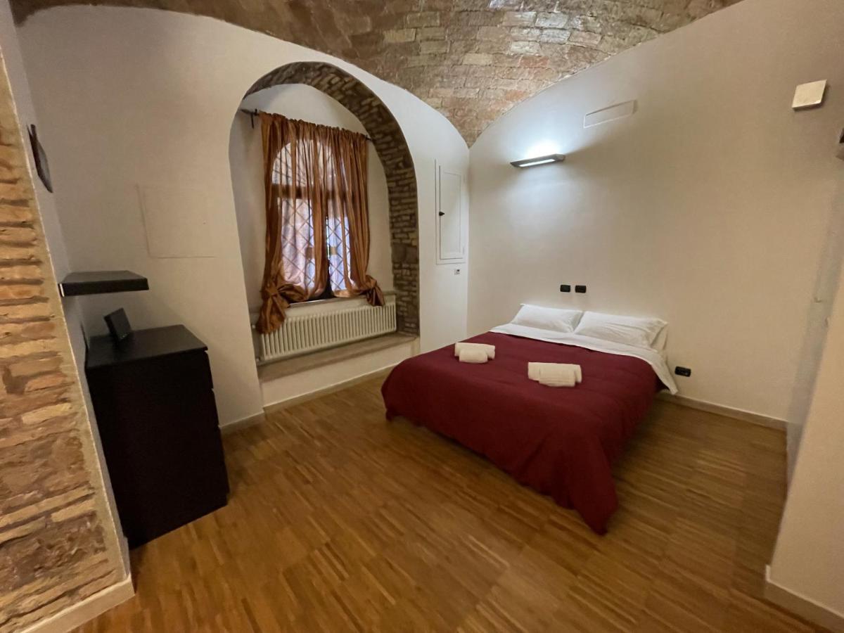 Heart Of San Lorenzo - La Casa Particular Rome Exterior photo